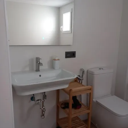 De La Haya & Con Jacuzzi, Junto Al Teatro Apartment