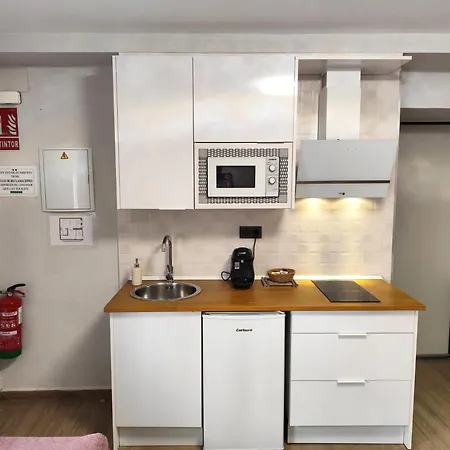 De La Haya & Con Jacuzzi, Junto Al Teatro * Mérida