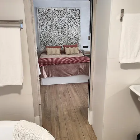 De La Haya & Con Jacuzzi, Junto Al Teatro 아파트