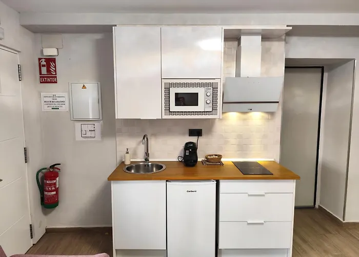 De La Haya & Con Jacuzzi, Junto Al Teatro * Мерида