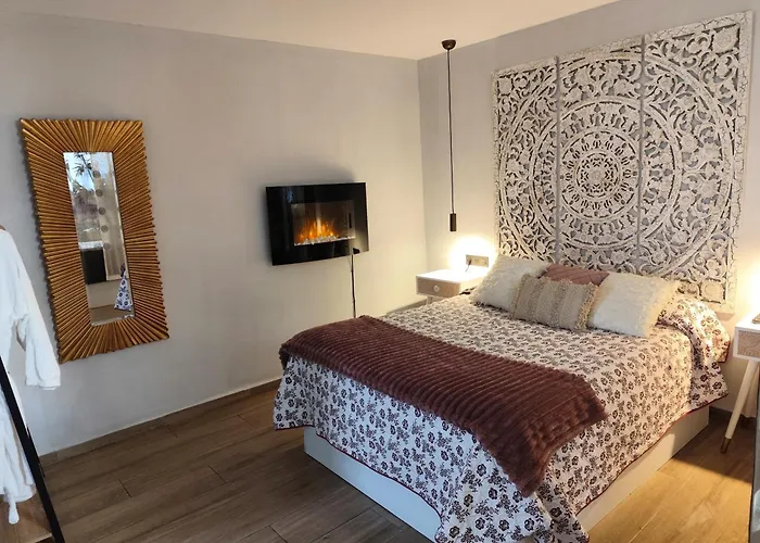 De La Haya & Con Jacuzzi, Junto Al Teatro * Мерида